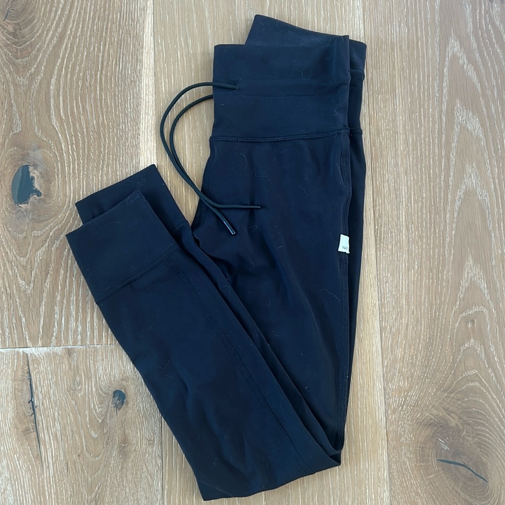 VUORI WOMEN'S DAILY LEGGINGS - BLACK - SIZE - XS (B440)